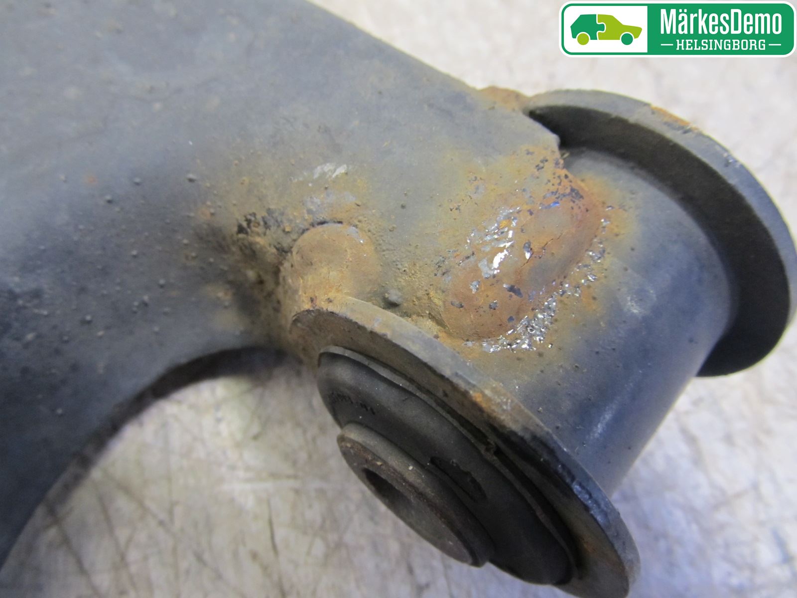 Seat IBIZA IV 08-16 Bärarm Fram Undre Vä