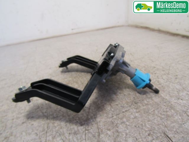 Kia SPORTAGE (SL) 11-15 Torkarmotor Baklucka