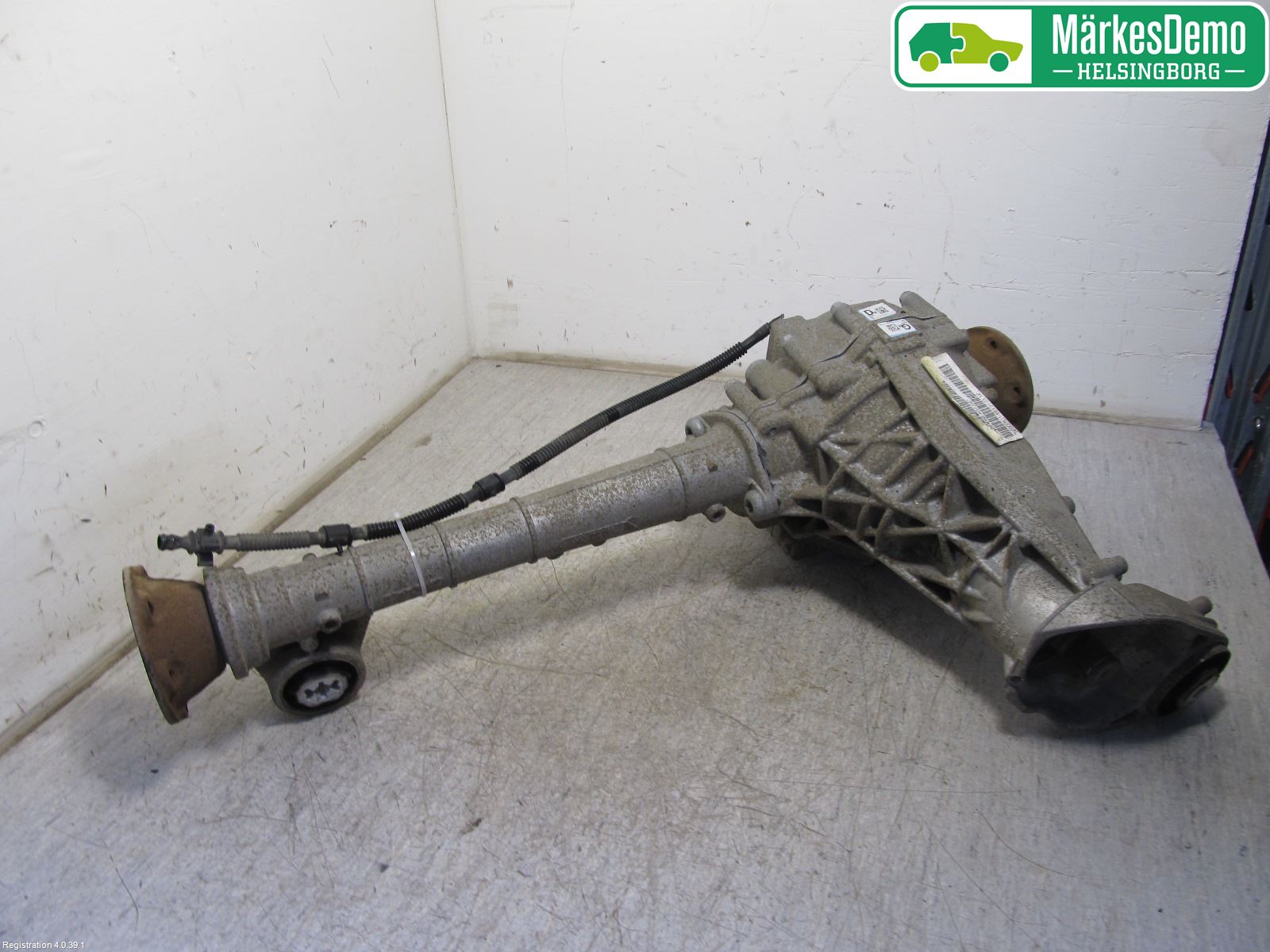 Volkswagen VW AMAROK 2H 10-22 Framvagn Diffrential