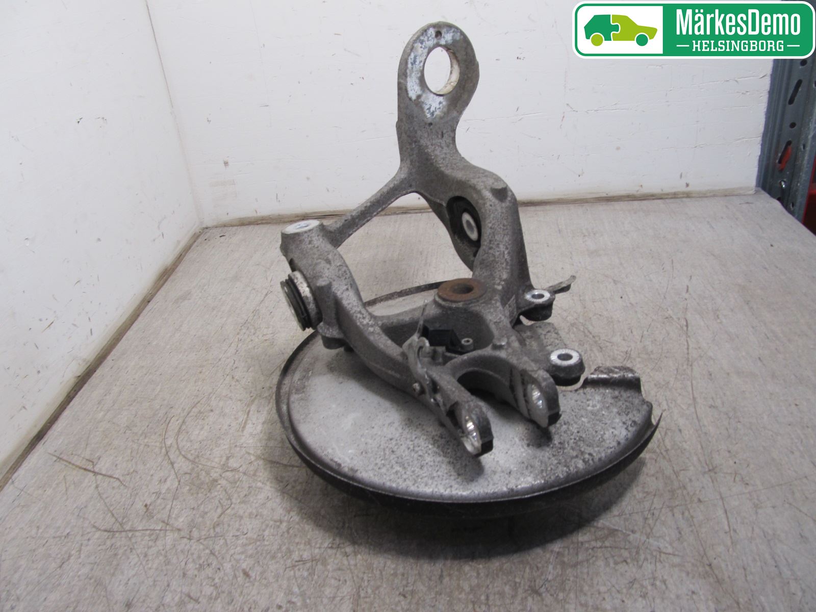 Audi A4 12-15 Hjullagerhus-Spindel Hö B