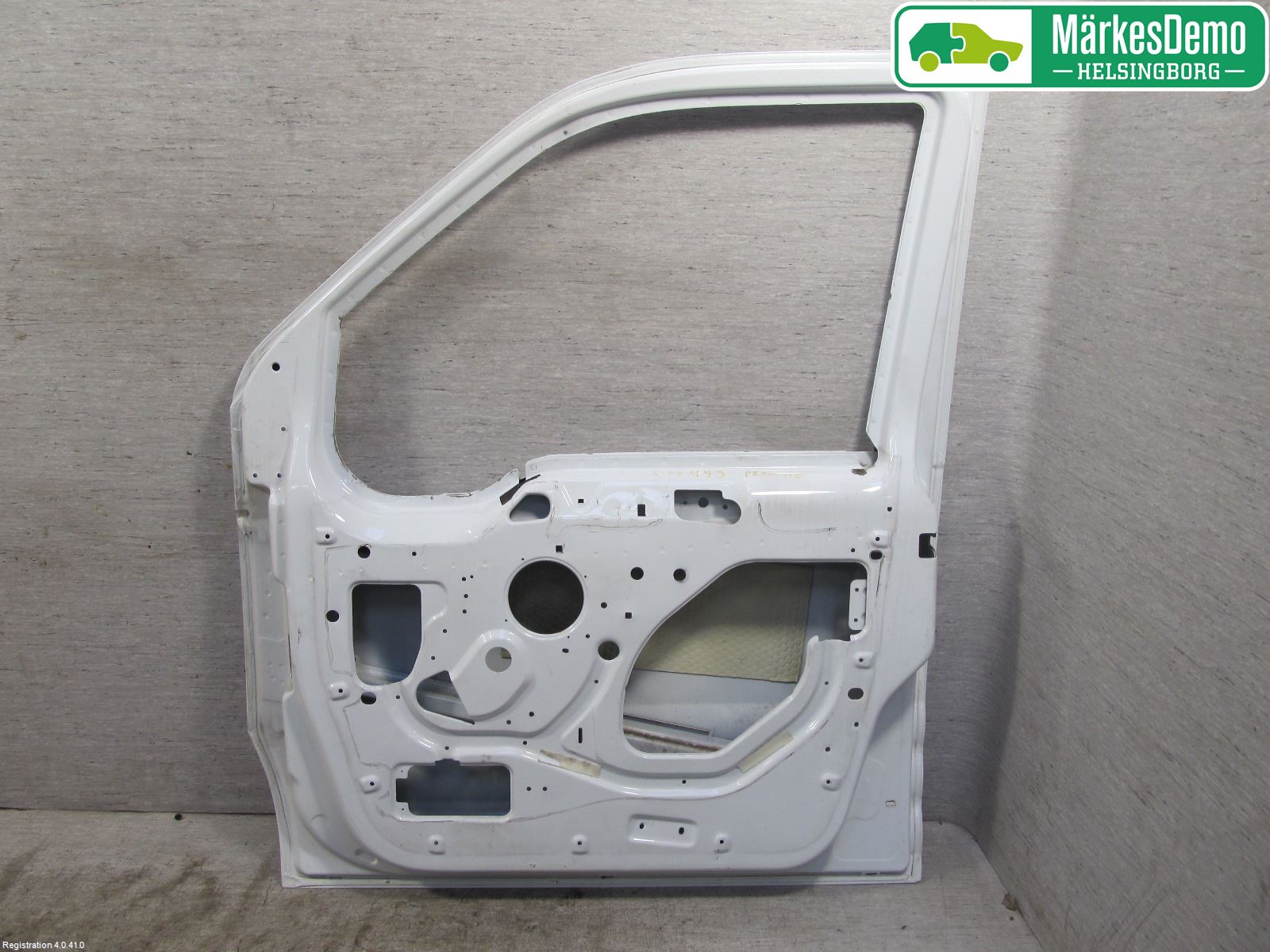 Ford TRANSIT CONNECT 09-13 Dörr Fram Höger