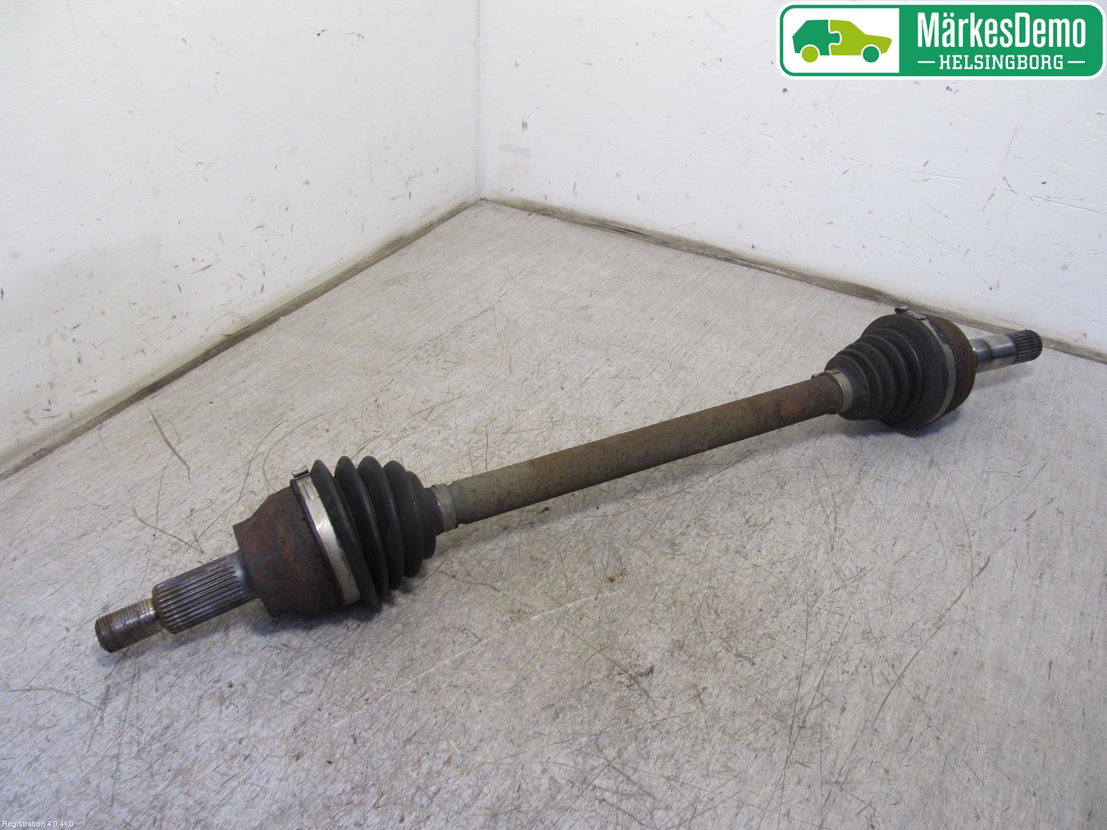 Jaguar XF 08-15 Drivaxel Bak Vänster