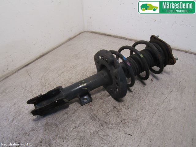 Hyundai i40 08-15 Fjäderben Fram Höger