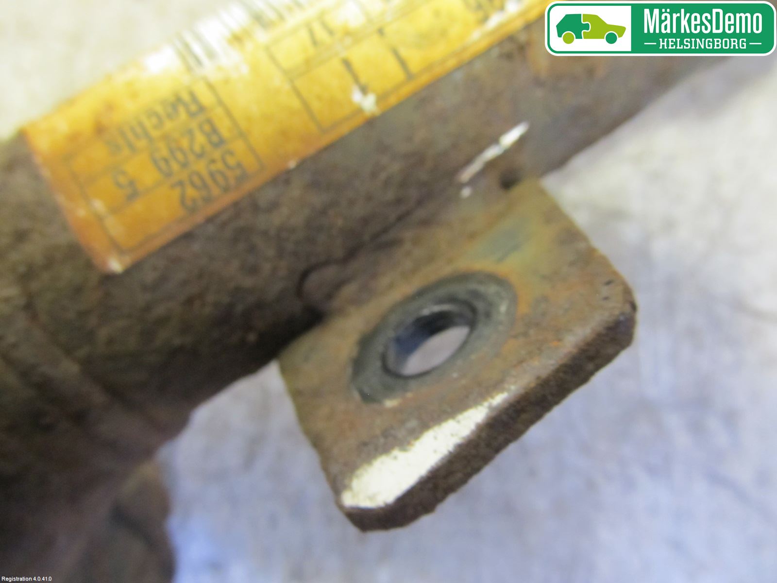 Ford FIESTA 09-12 Fjäderben Fram Höger