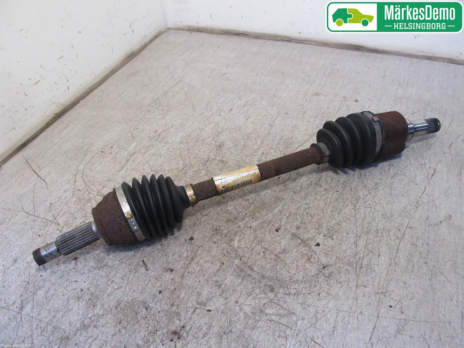 Ford FIESTA 09-12 Drivaxel Fram Vänster