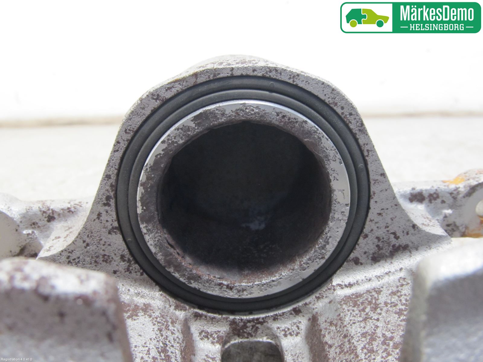 Saab 9-5 10-12 Bromsok Fram Höger