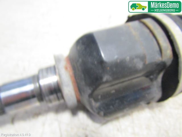 Toyota AURIS 07-09 Drivaxel Fram Vänster