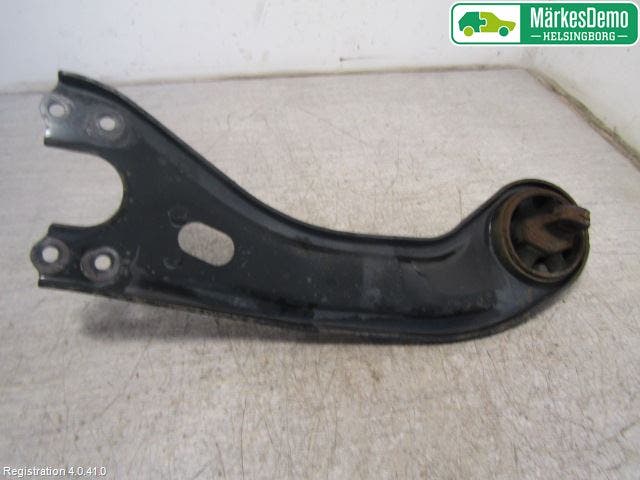 Kia SPORTAGE (SL) 11-15 Bärarm Bak Höger