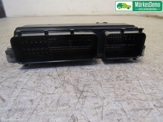 Toyota VERSO 09-18 Styrenhet Insprut Bensin