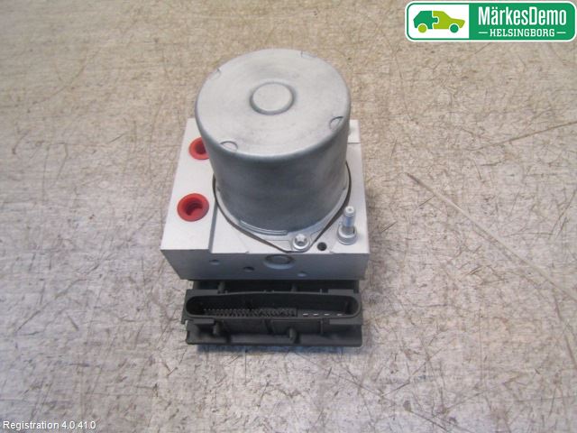 Toyota VERSO 09-18 Abs Hydraulaggregat