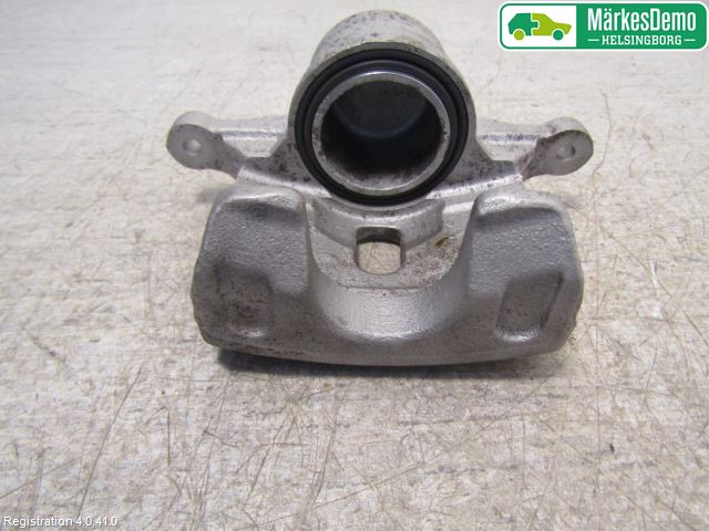 Kia CEED 12-18 Bromsok Fram Höger