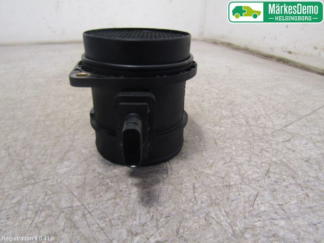 Kia CARENS II 07-12 Injluftmassamätare