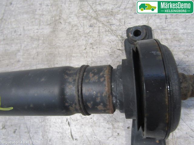 Subaru IMPREZA III 08-11 Mellanaxel Komp