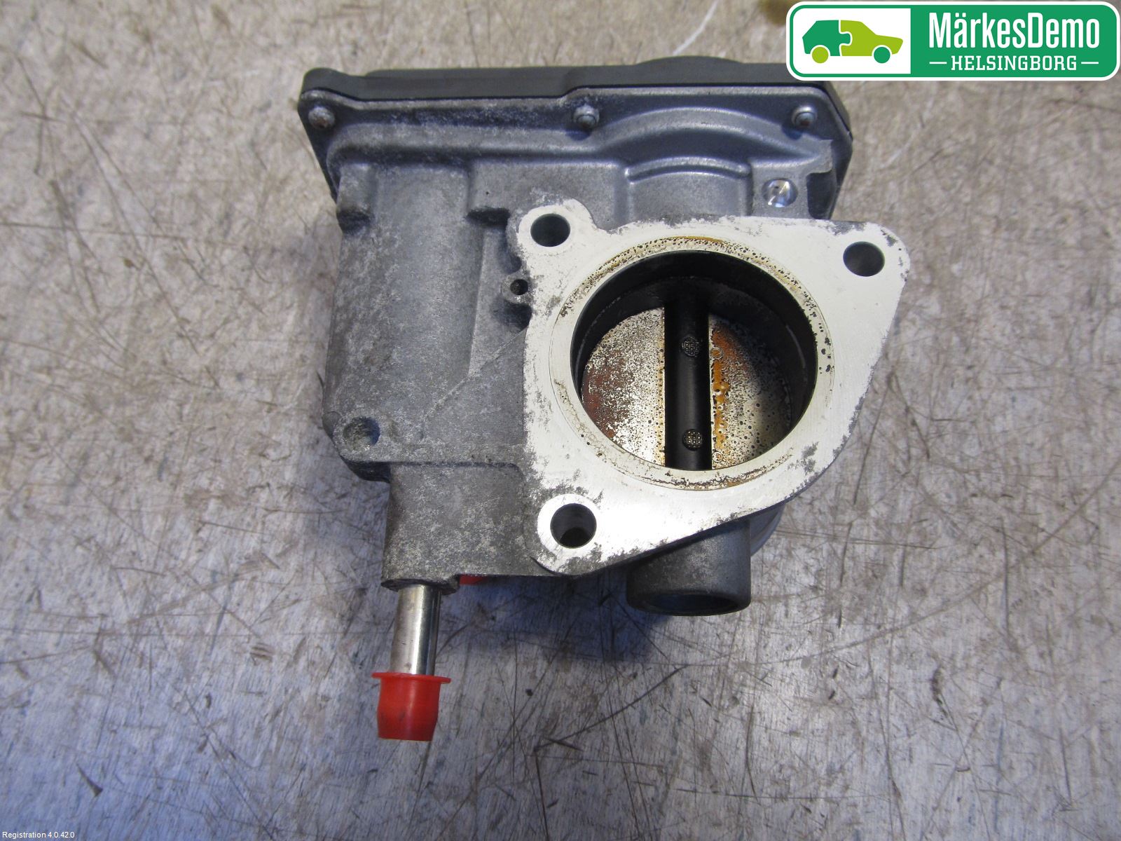 Toyota YARIS XP130 12-14 Injspjällhus