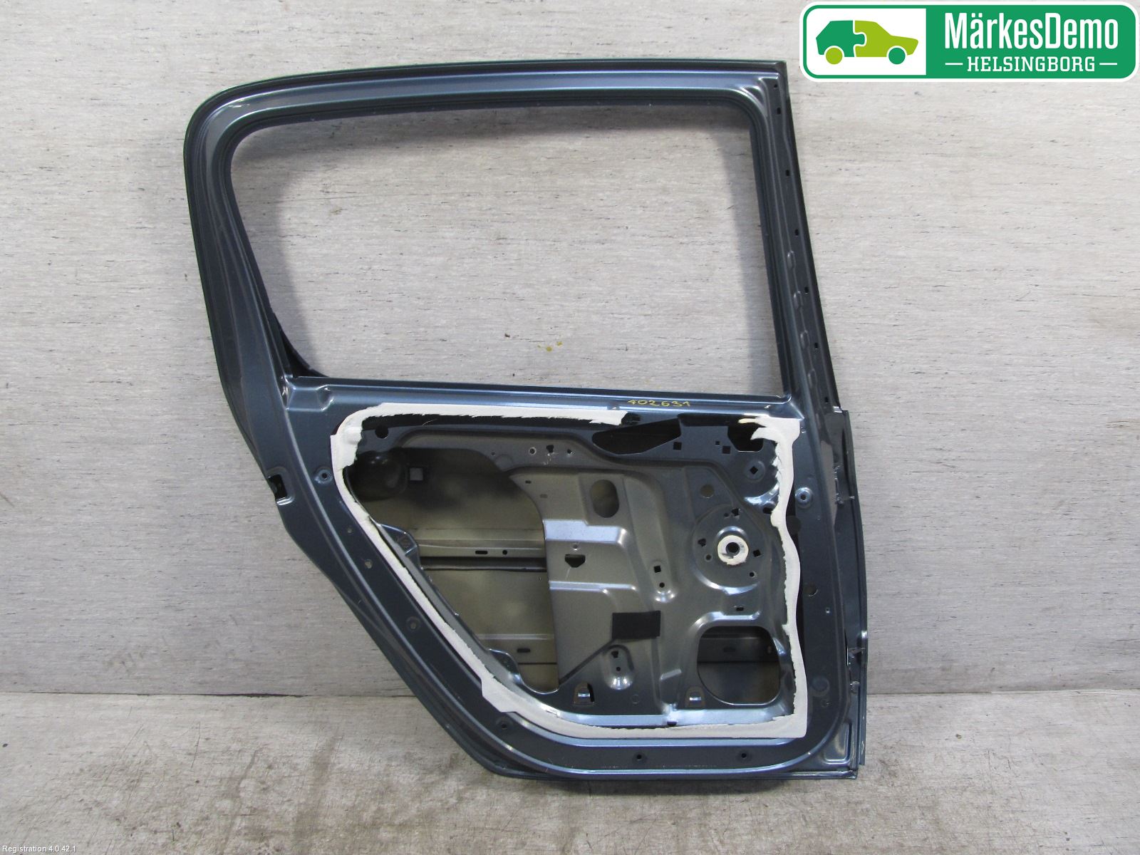 Peugeot 307     05-08 Dörr Bak Vänster