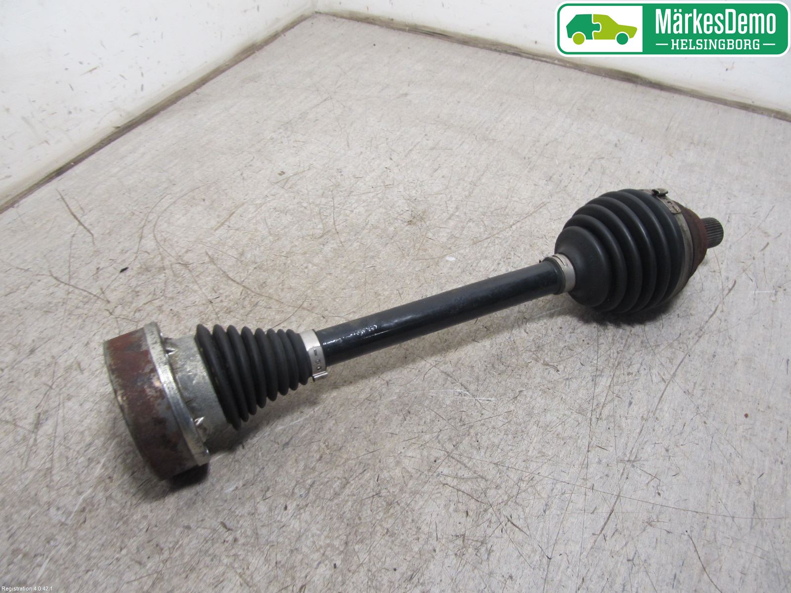 Audi A3/S3 05-13 Drivaxel Fram Vänster