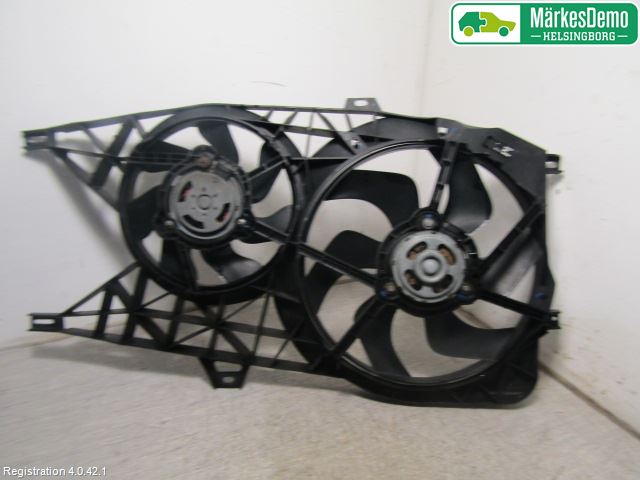 Nissan PRIMASTAR Kylfläkt El