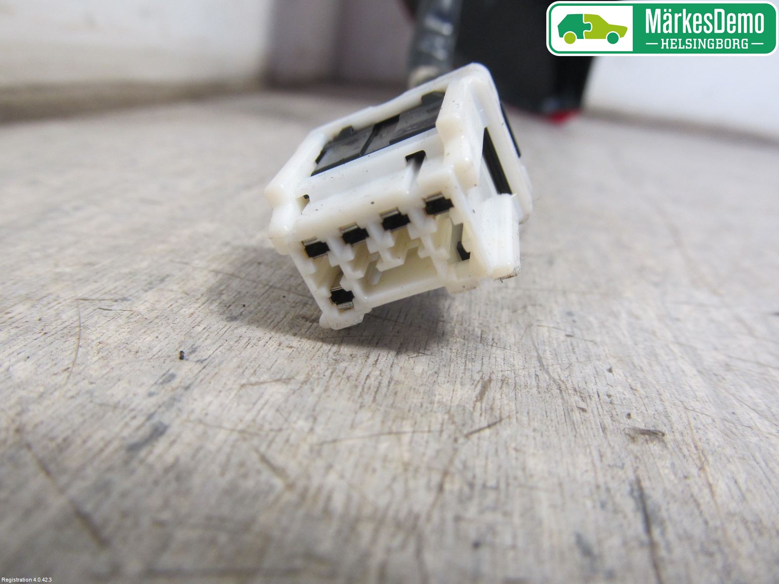 Nissan NOTE E11 06-14 Bakljus Höger