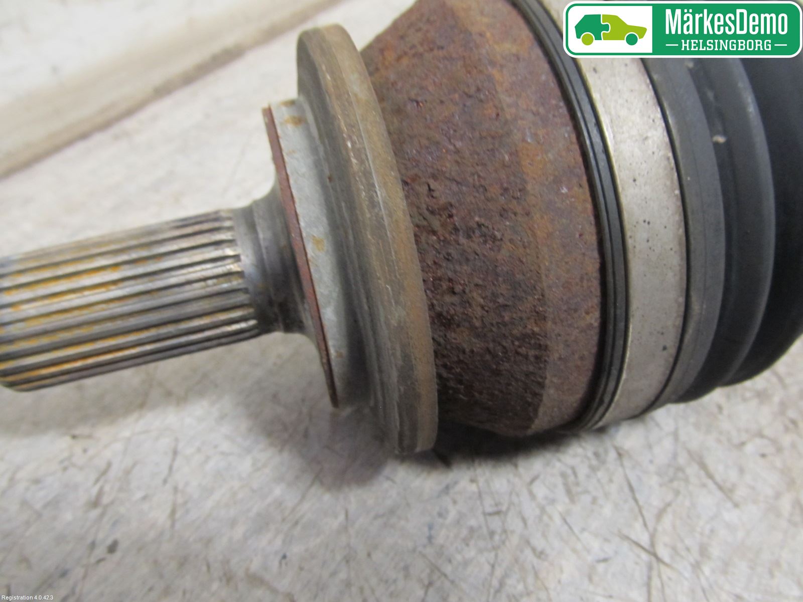 Toyota VERSO 09-18 Drivaxel Fram Höger