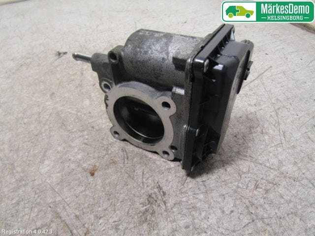 Toyota AURIS 07-09 Injspjällhus