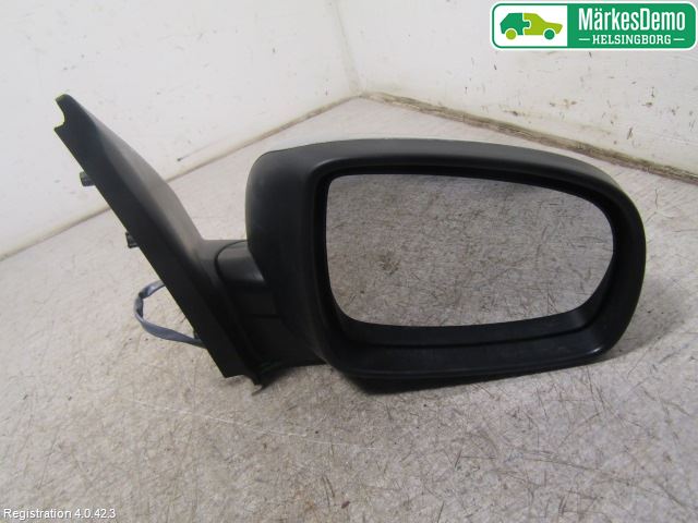 Nissan NOTE E11 06-14 Spegel Yttre El Hö