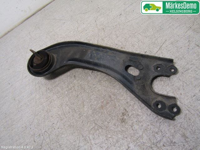 Hyundai i40 08-15 Bärarm Bak Höger