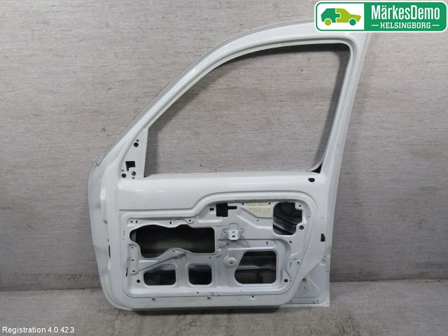 Renault KANGOO I 03-08 Dörr Fram Höger