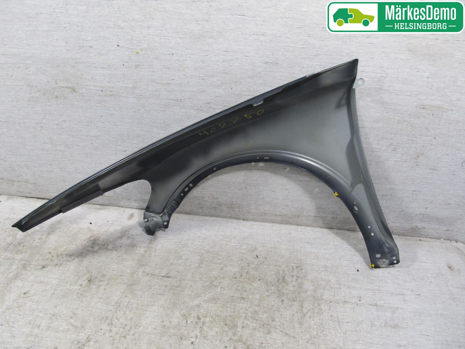 Volvo C30 07-10 Skärm Fram Höger