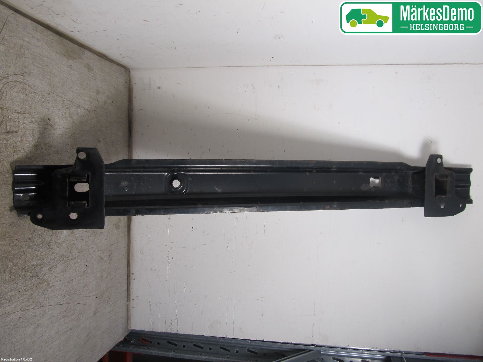 Volkswagen VW SHARAN      01-10 Stötfångarbalk Fram