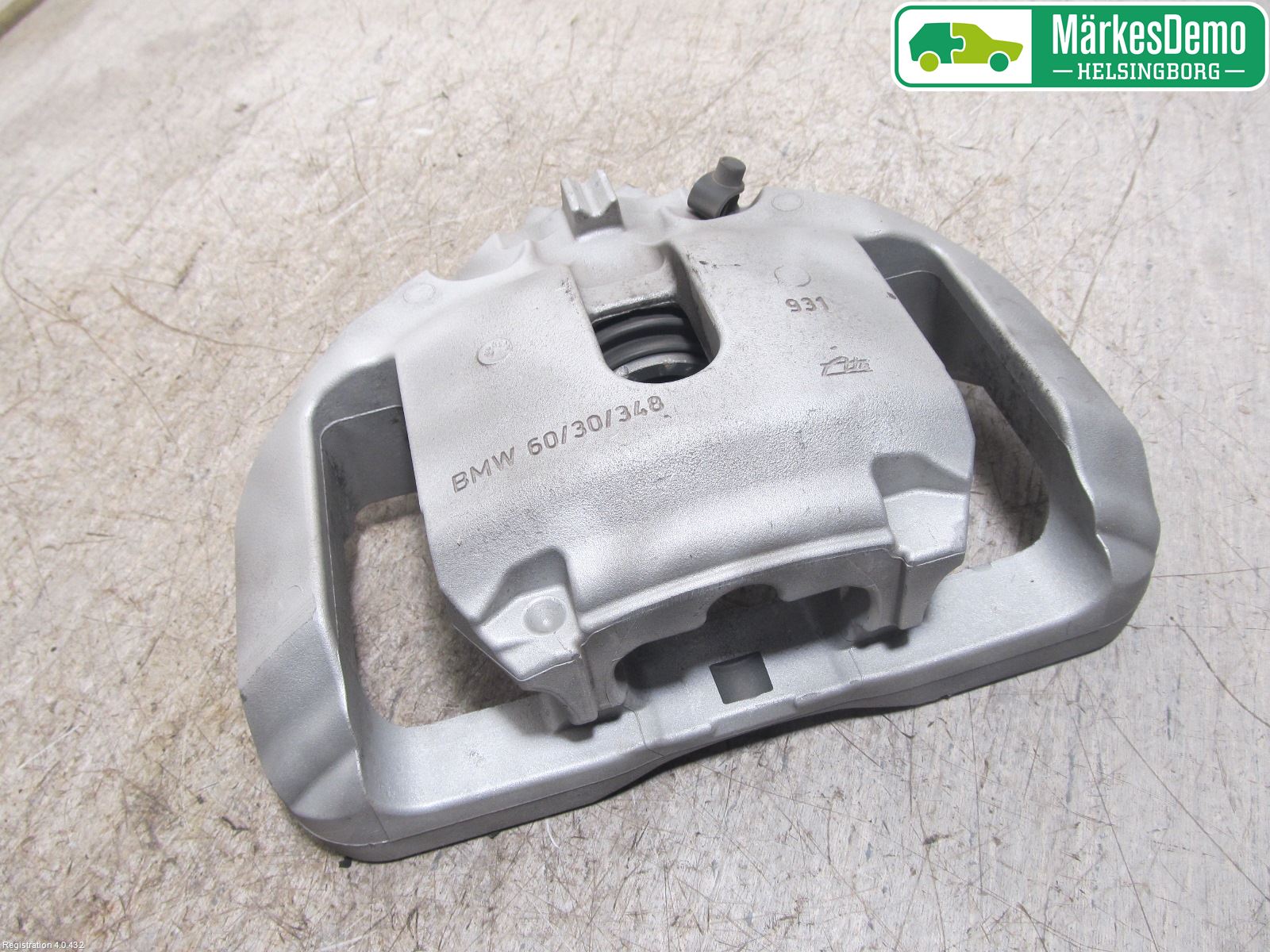 BMW 5 F10/F11/F18 09-17 Bromsok Fram Höger