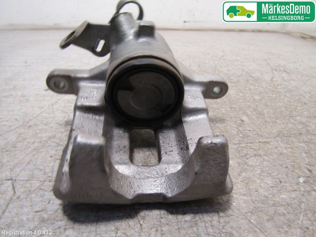 Opel VIVARO 01-14 Bromsok Bak Vänster