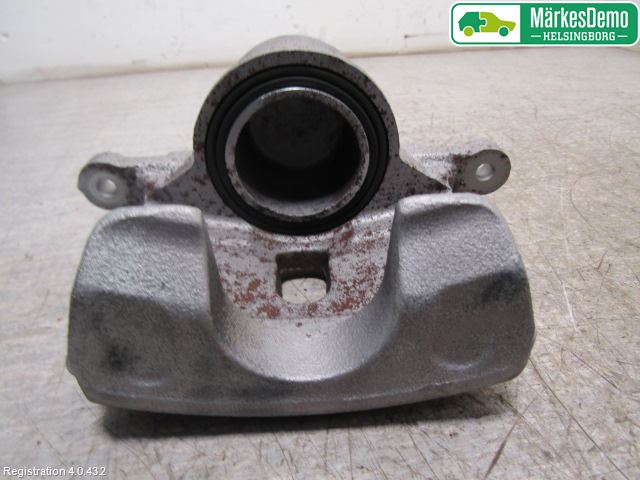 Hyundai i40 08-15 Bromsok Fram Höger