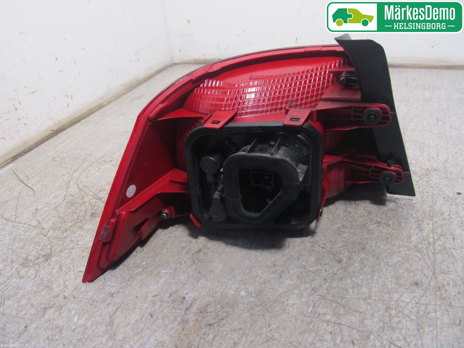 Volkswagen VW PASSAT 11-14 Bakljus Höger