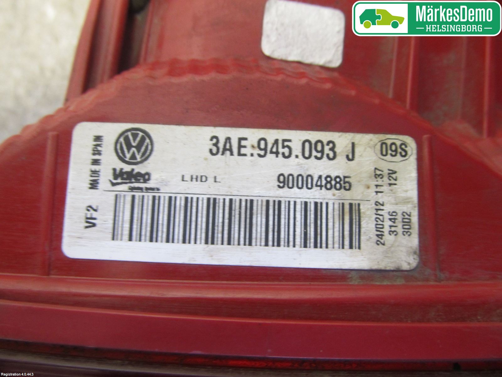 Volkswagen VW PASSAT 11-14 Bakljus Lucka Vä
