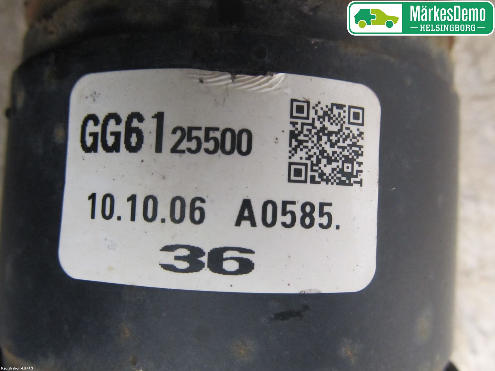 Mazda 5 10-18 Drivaxel Fram Höger