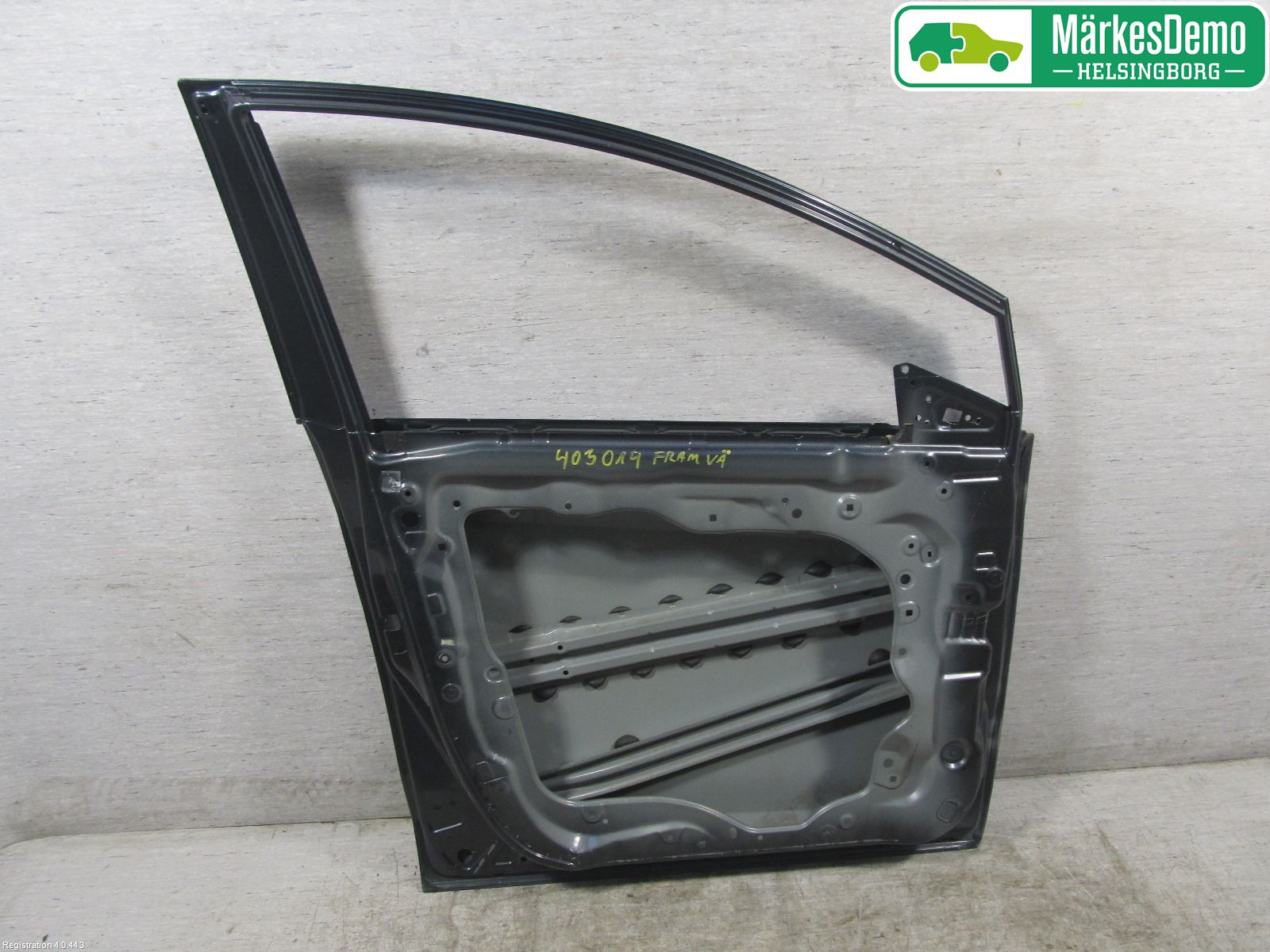 Mazda 5 10-18 Dörr Fram Vänster