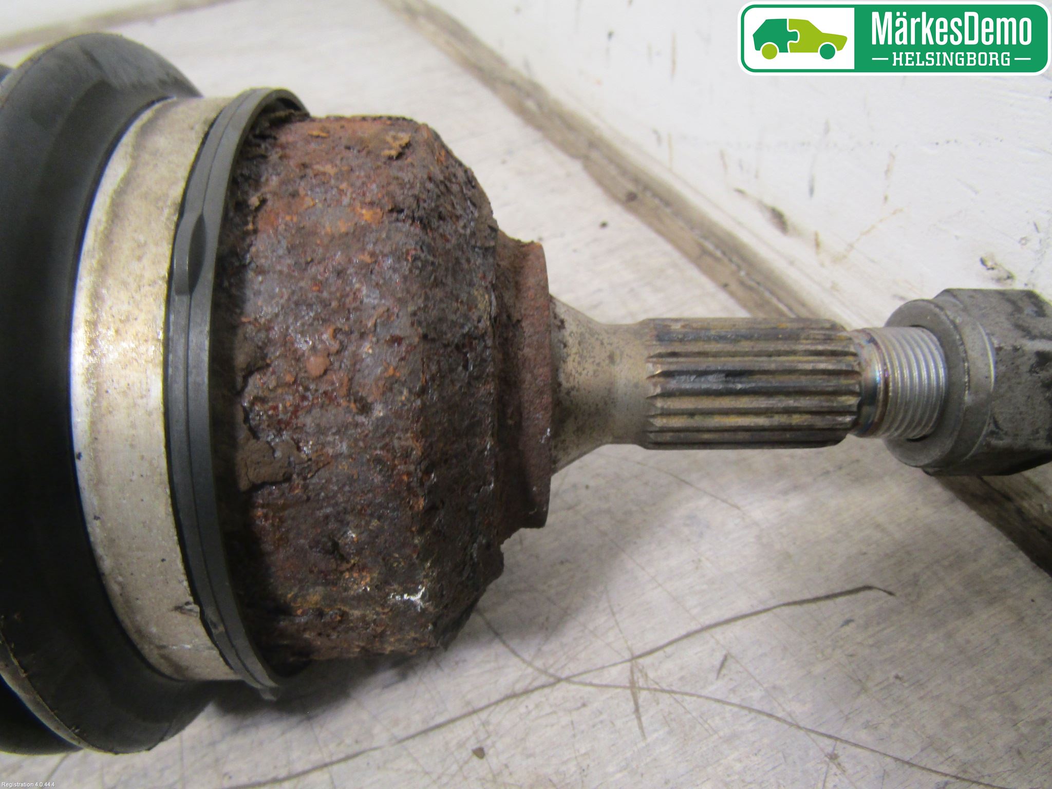 Citroen C3 10-17 Drivaxel Fram Höger