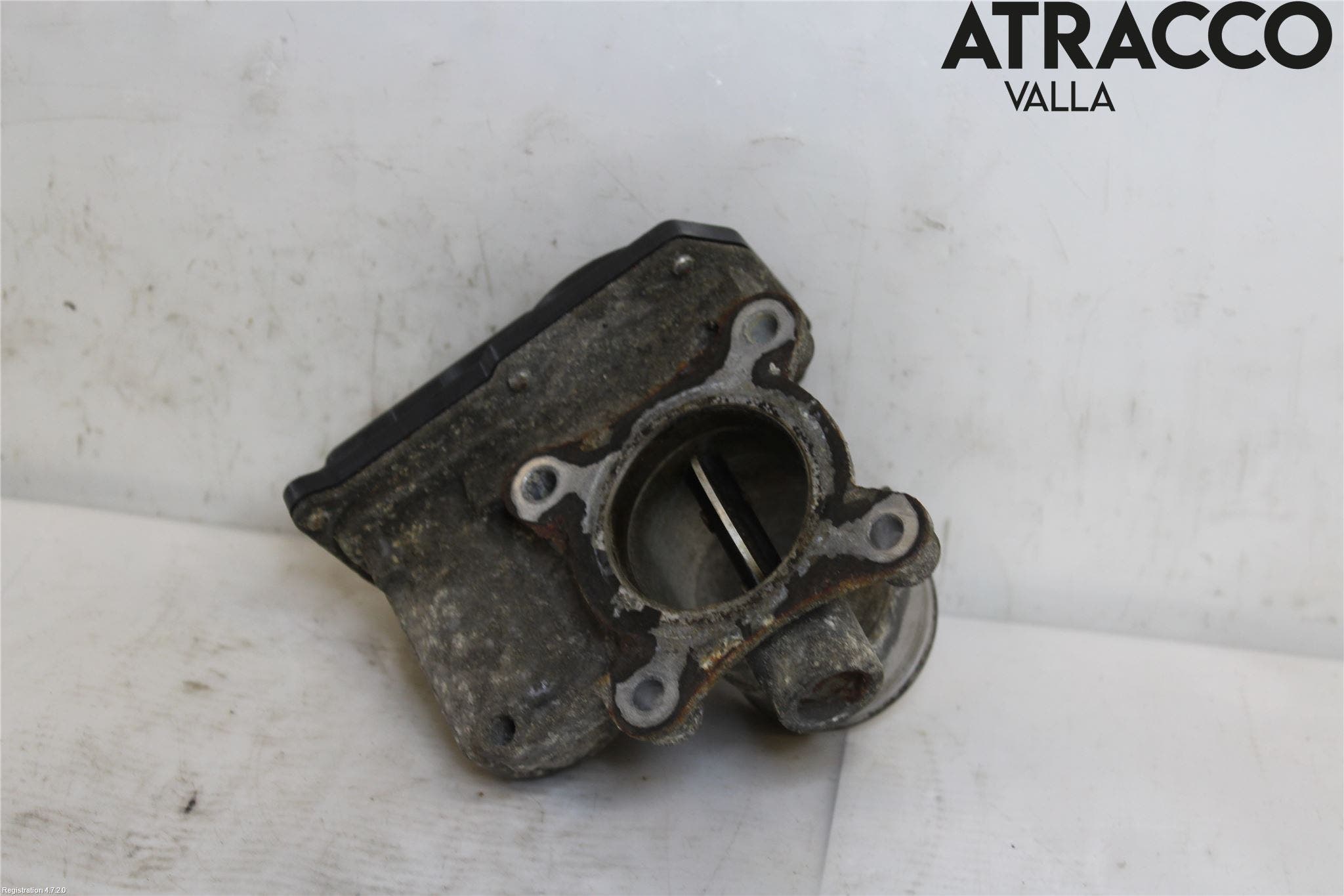 Toyota YARIS XP130 12-14 Injspjällhus