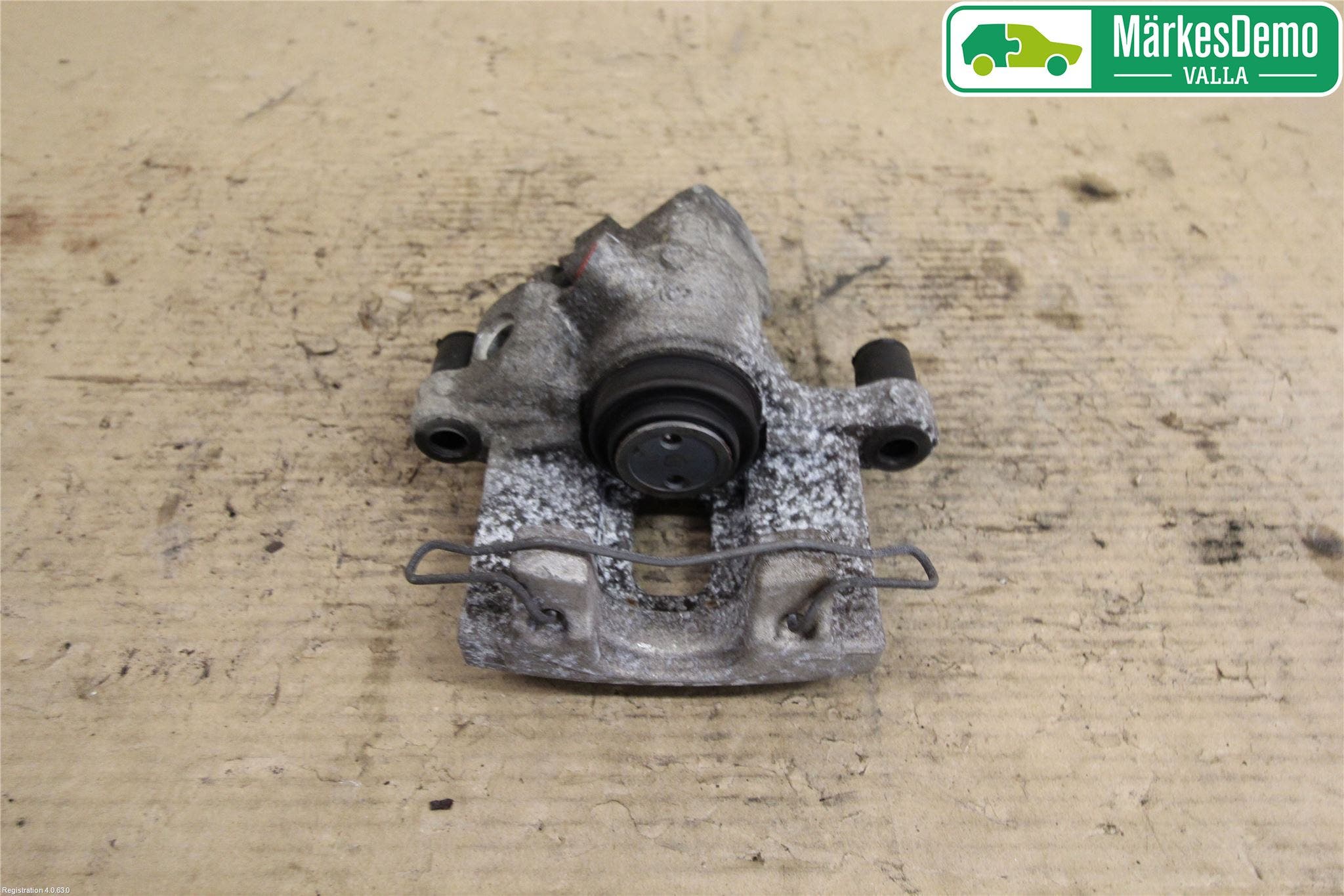 Volvo V40 12-19 Bromsok Bak Höger