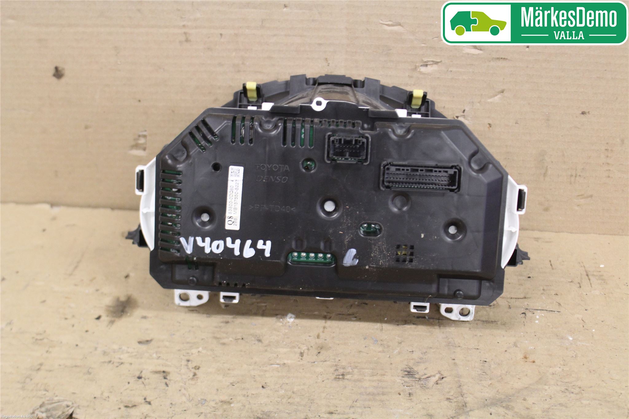 Toyota YARIS XP130 12-14 Instrument Komb