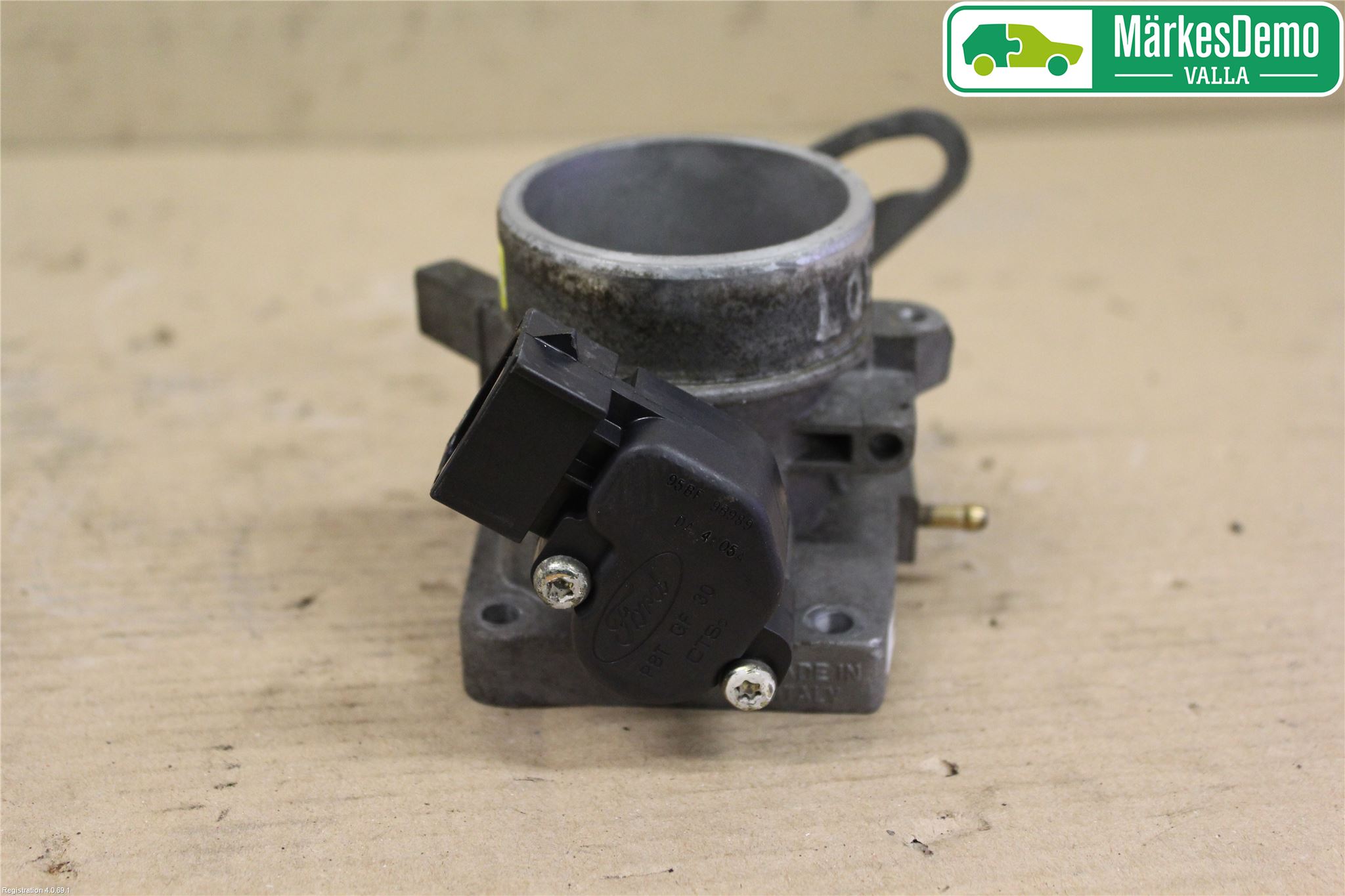 Ford GALAXY     00-06 Injspjällhus