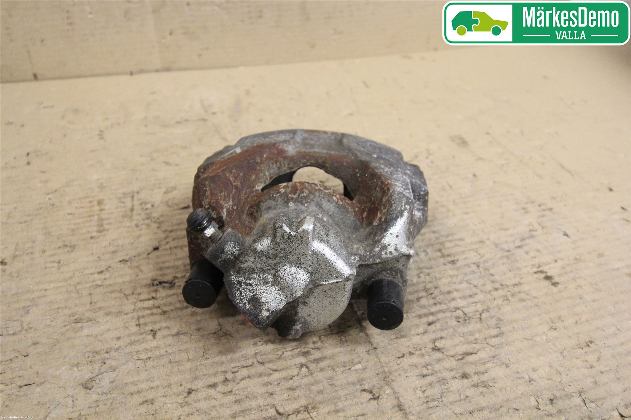 Dacia DUSTER 10-17 Bromsok Fram Vänster