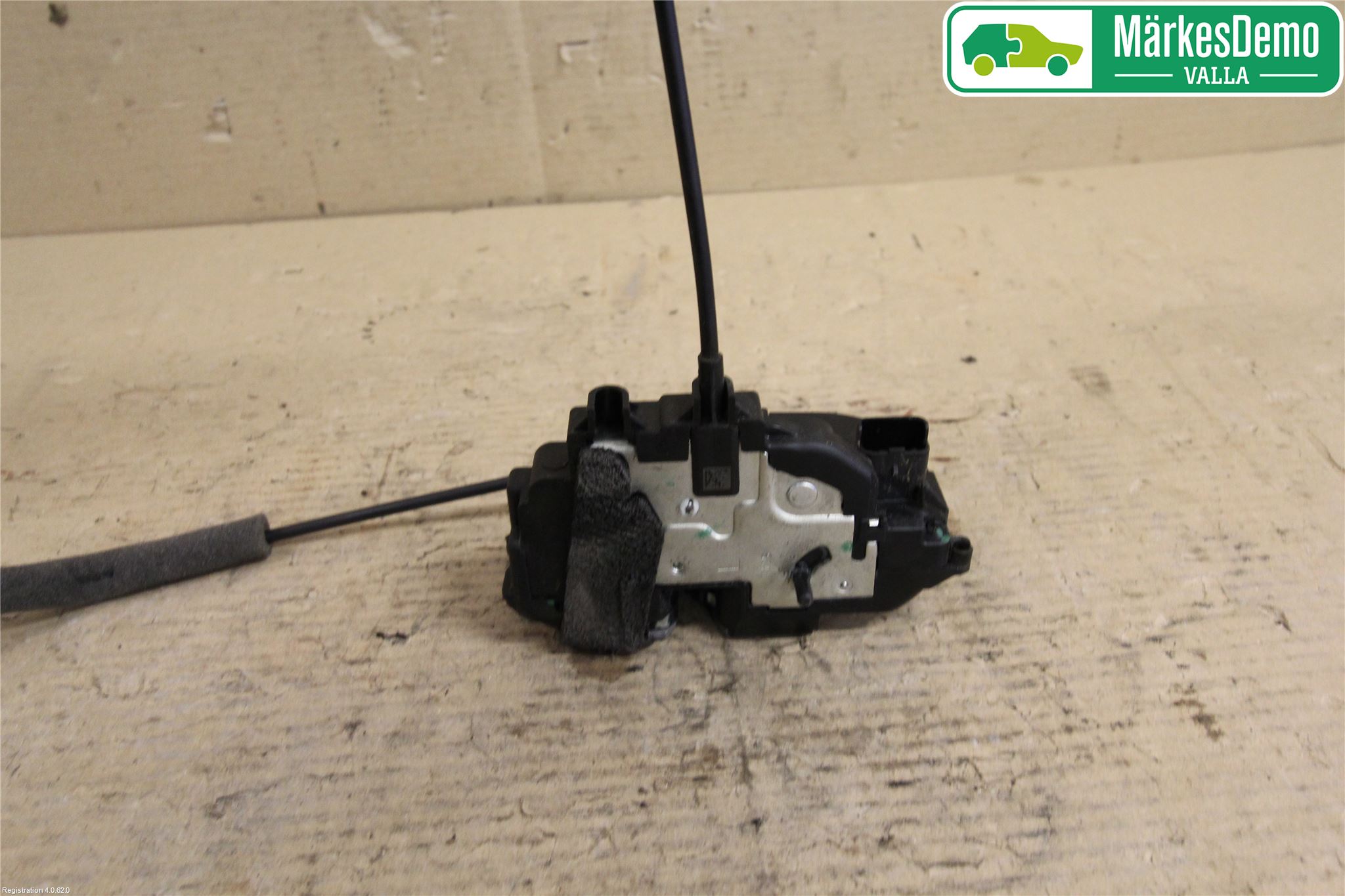 Renault MEGANE IV 16-23 Låskista-Dörrlås