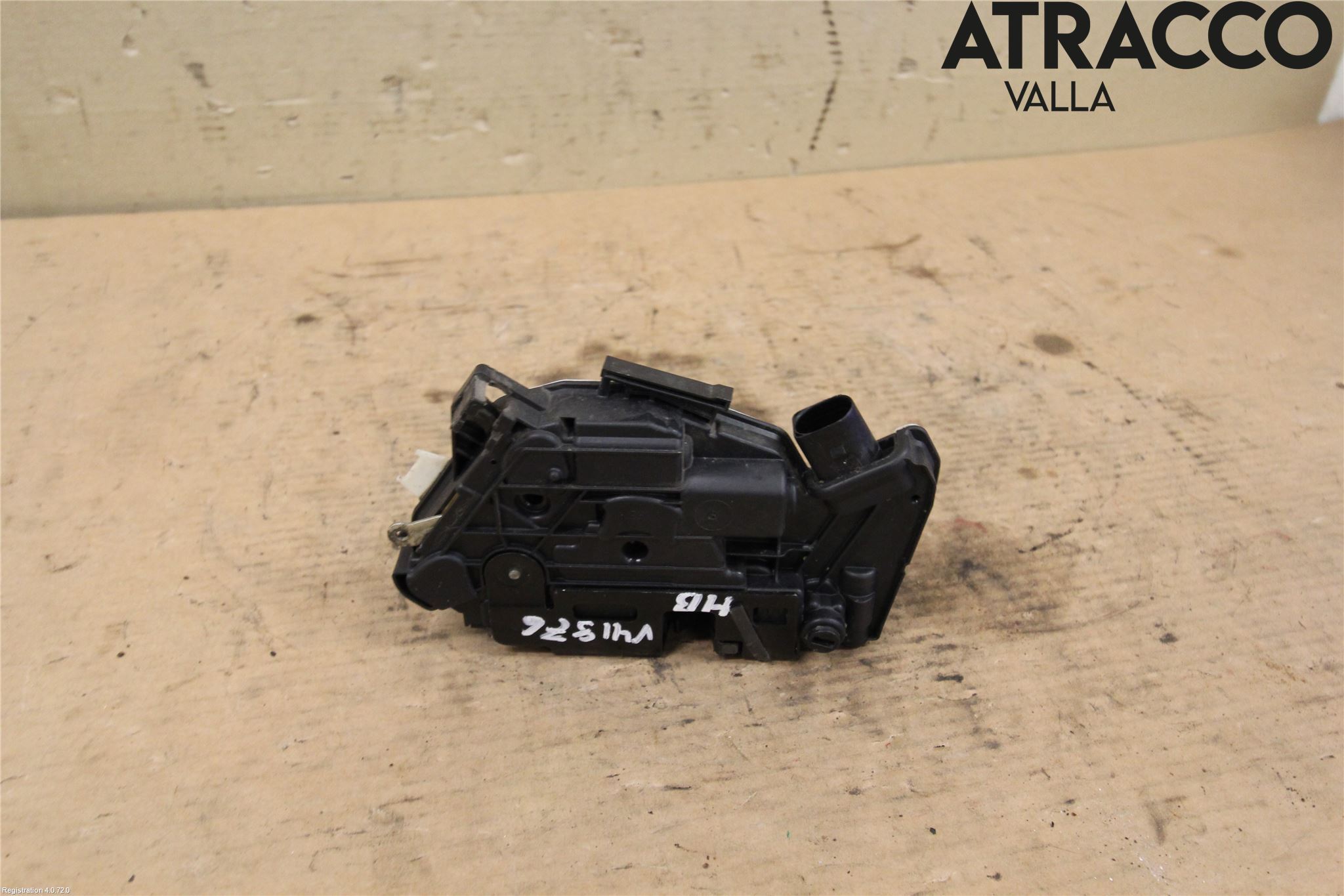 Volkswagen VW AMAROK 2H 10-22 Låskista-Dörrlås