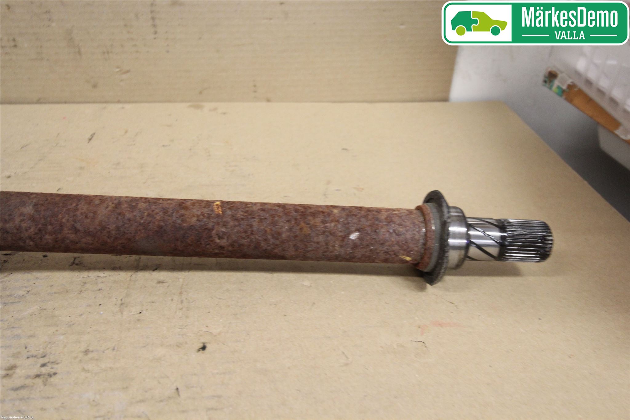 Renault MEGANE III 09-15 Drivaxel Fram Höger