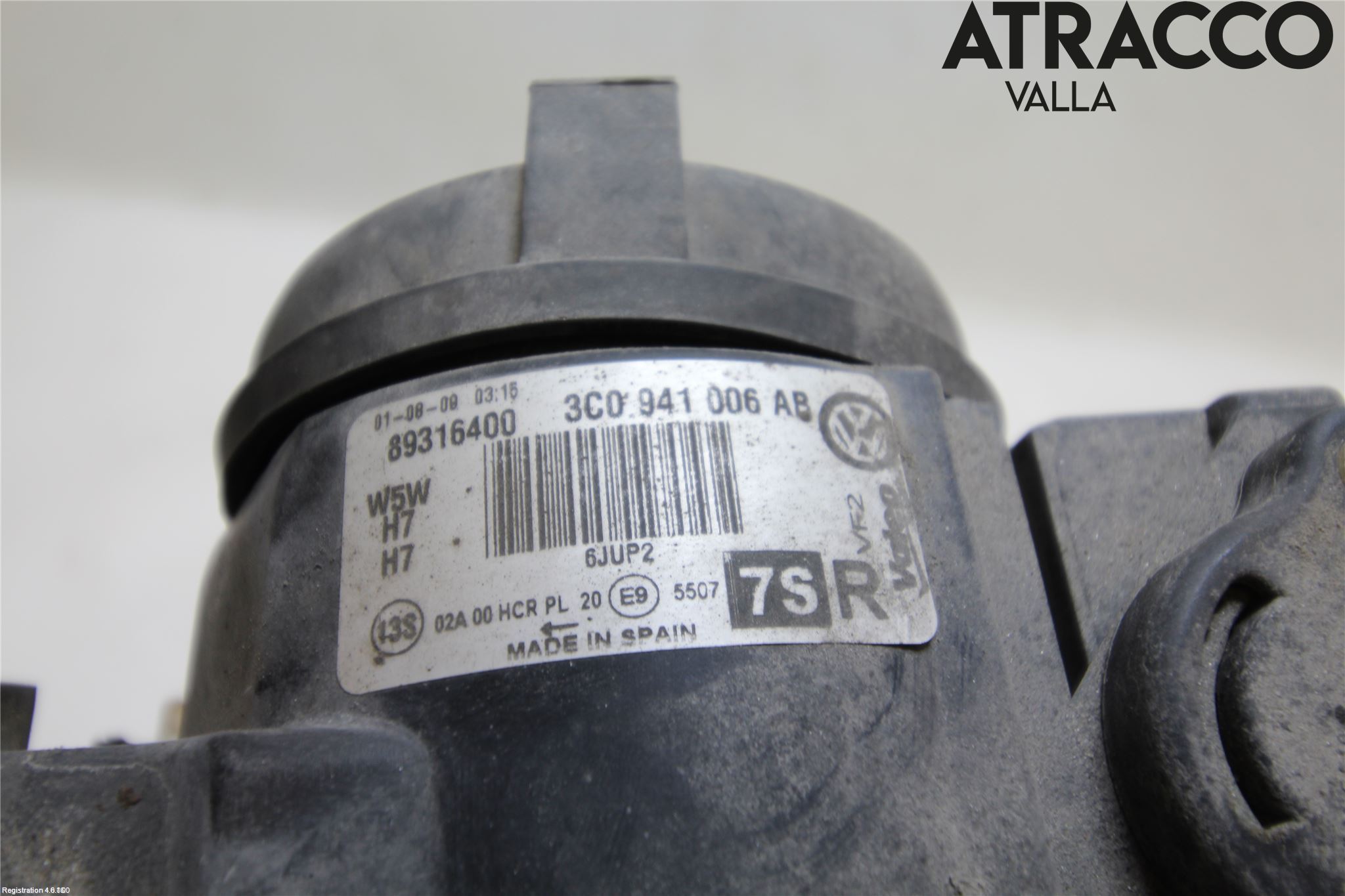 Volkswagen VW PASSAT 05-11 Strålkastare Höger