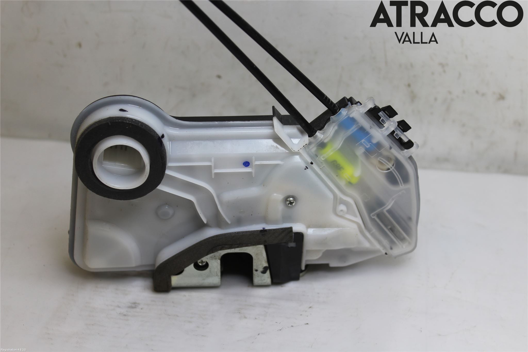 Toyota HILUX 16- Låskista-Dörrlås