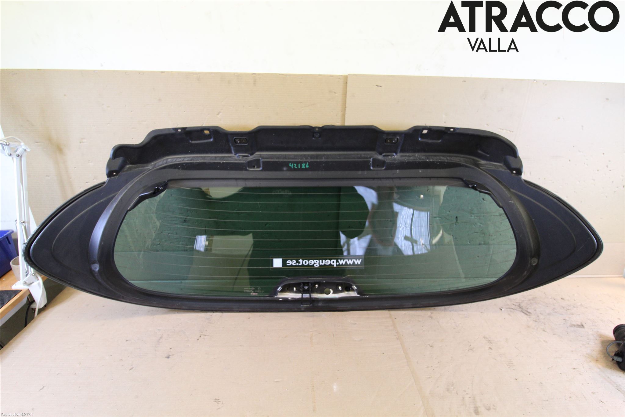 Peugeot 308 08-13 Baklucka Övre