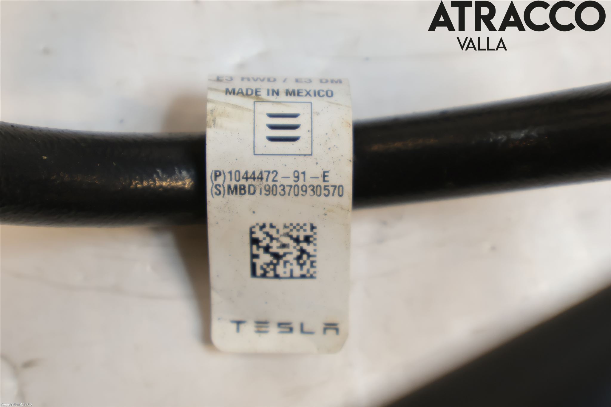 Tesla MODEL 3 17- Fjäder Bak