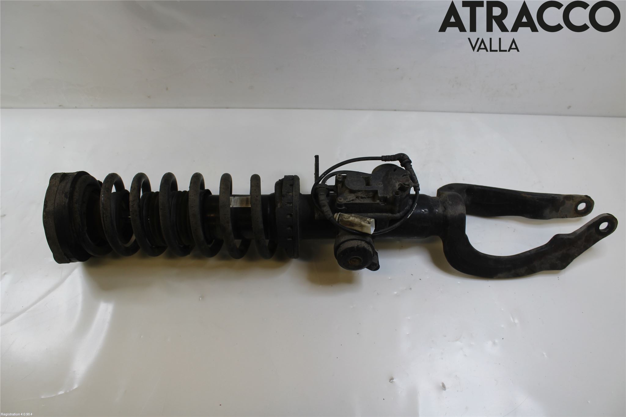 BMW 5 F10/F11/F18 09-17 Fjäderben Fram Höger